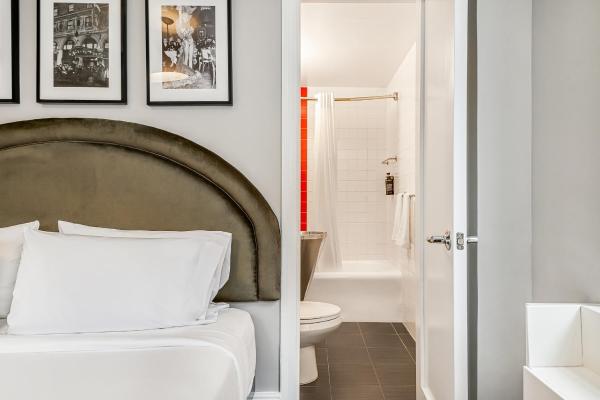 Paramount Times Square - A Generator Hotel