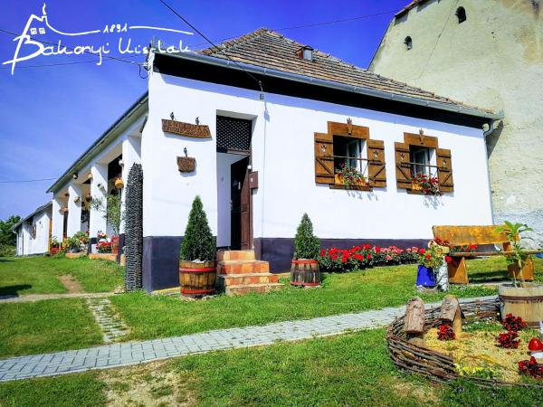 Bakonyi Kis-Lak, Rezervovat Rekreační dům  