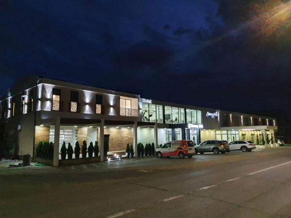 Sunny Hill, Rezervovat Hotel Stara Pazova 