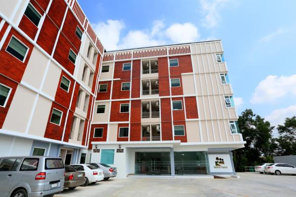 Triple Trees Hotel, Rezervovat Hotel Pathum Thani Pathumthani Province