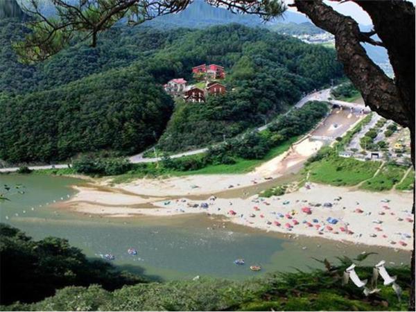 Heidi Korea, Rezervovat Rekreační dům Hongcheon Gangwon-Do