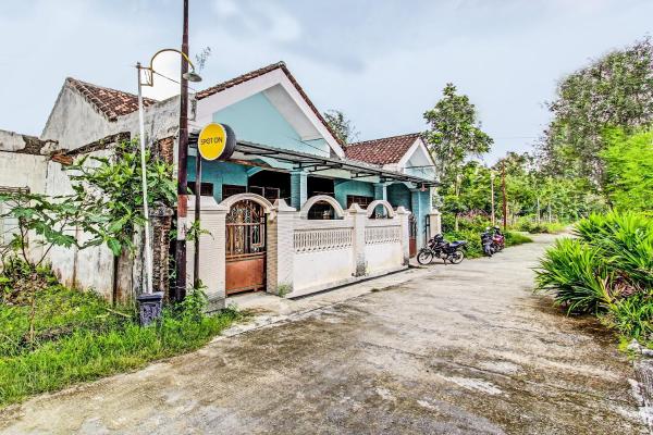 OYO Life 2546 Griya Widya Syariah