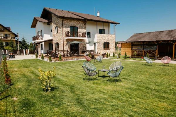 Casa Iarina, Rezervovat Penzión Statiunea Climaterica Sambata 