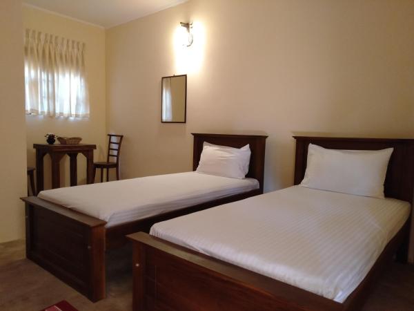 New Sanmi Resort, Rezervovat Hotel Malabe Colombo District