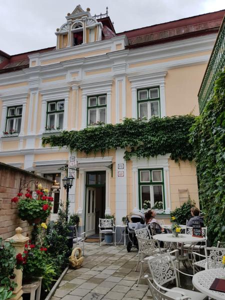 Villa Vodicka, Rezervovat Penzión Piešťany 