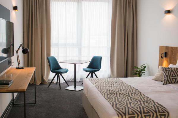 Roko Garni Hotel, Rezervovat Hotel Hotely v Osrednjeslovenska s parkováním, Parkování
