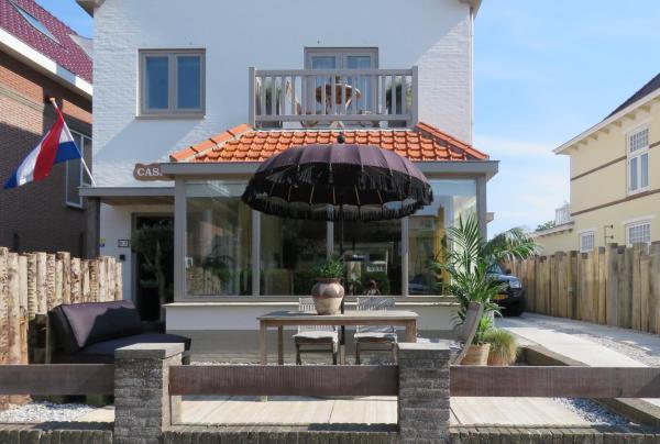Casa duna close to the beach, city centre, dunes and parking area, Rezervovat Apartmánový hotel Zandvoort 