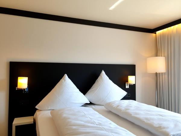 WU Hotel by WMM Hotels, Rezervovat Hotel Hotely v Bavorsko s parkováním, Parkování