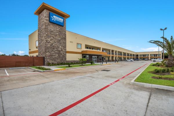 Americas Best Value Inn & Suites Houston at Hwy 6, Rezervovat Hotel Houston Houston