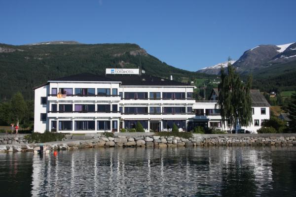 Innvik Fjordhotell, Rezervovat Hotel Innvik Jostedalsbreen