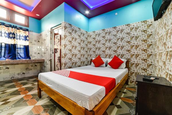 OYO Flagship 78404 Ds Guest House