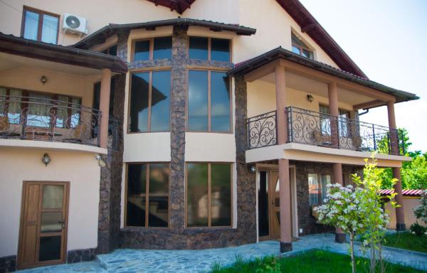 CASA ALEX SI ALEXIA, Rezervovat Penzión  