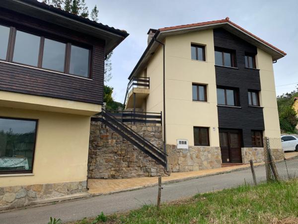Apartamentos La Peral, Rezervovat Apartmán La Peral Asturie