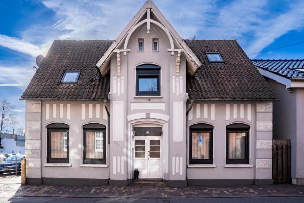 CityStayNMS - Direkt am Bahnhof und Einkaufszentrum, Rezervovat Penzión Neumuenster Šlesvicko-Holštýnsko