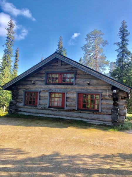 Villa Karhuntähti, Rezervovat Vila Luosto Lapland Finland
