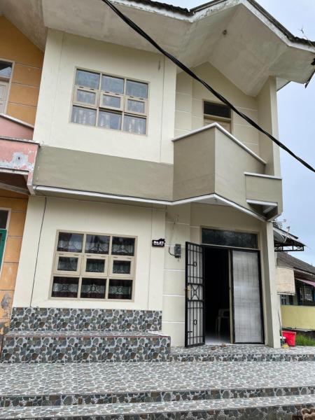 Villa Bukit Indah, Rezervovat Vila Berastagi chaty, Chalupa