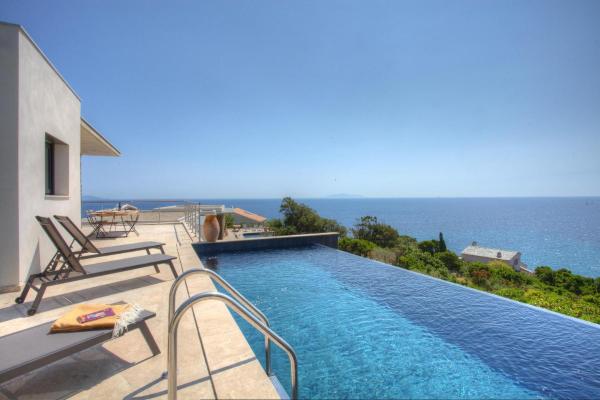Villa A Luna, Rezervovat Vila Pietracorbara Cap Corse