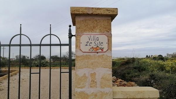 Villa Le Site, Rezervovat Rekreační dům Hotely v Racale s bazénem, Bazén