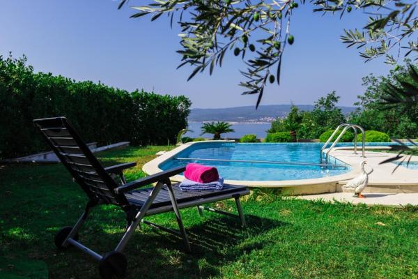 Holiday Home Villa Lions House, Rezervovat Vila Kvarner hotely s bazénem, Bazén