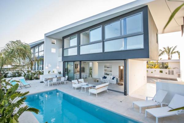 The White H Villa, Protaras, Fresh and Peaceful, Rezervovat Vila Famagusta hotely s bazénem, Bazén