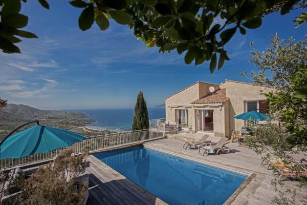 Villa Cléa, Rezervovat Vila Korsika hotely s bazénem, Bazén