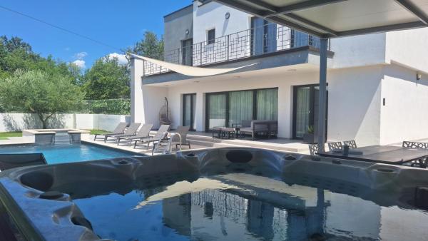 Villa Piante - Pool, Whirlpool, Rezervovat Vila Antonci Poreč Riviera