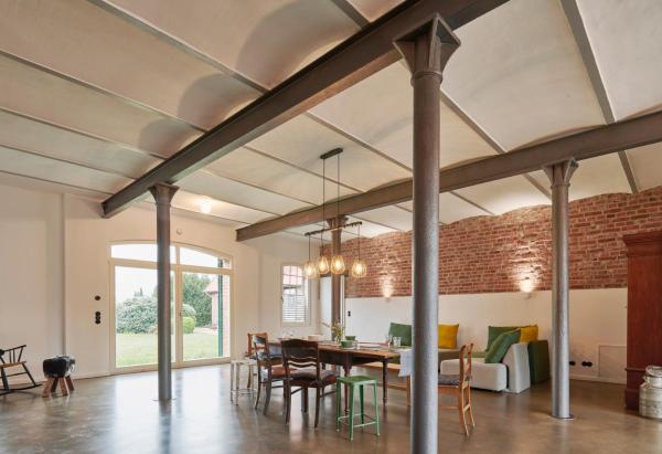 re~barn - Modern Country Stay, Rezervovat Apartmán Essel 
