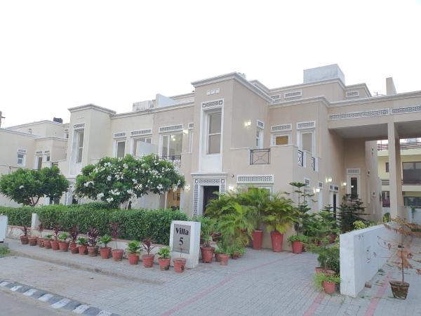 Villa 5, Mohali, Rezervovat Vila Punjab chaty, Chalupa