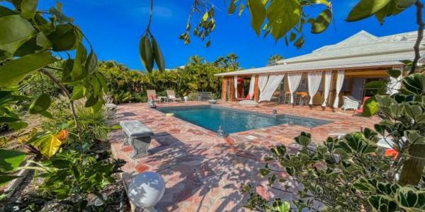 Villa Devaki, Rezervovat Vila Grande-Terre hotely s bazénem, Bazén