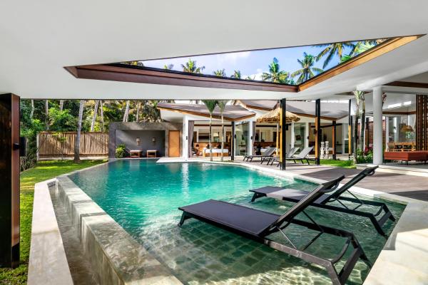 Villa Crazy Roof by BaliSuperHost, Rezervovat Vila Bali SPA hotely, SPA