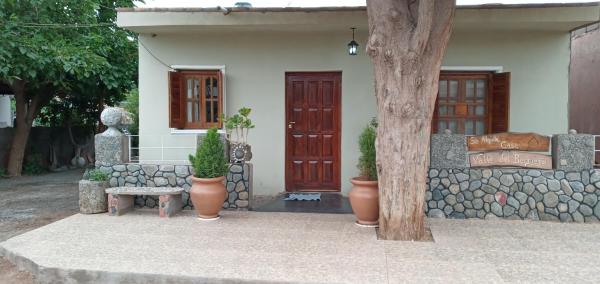 Casa y Departamentos Valle del Bermejo, Rezervovat Venkovský dům Chaty v La Rioja, Chalupa