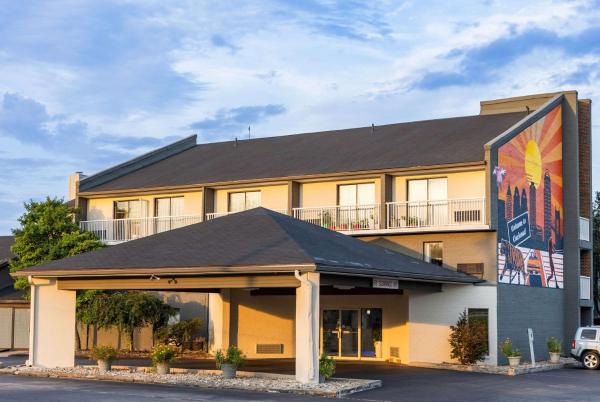 Days Inn Cincinnati, Rezervovat Hotel Cherry Grove Ohio