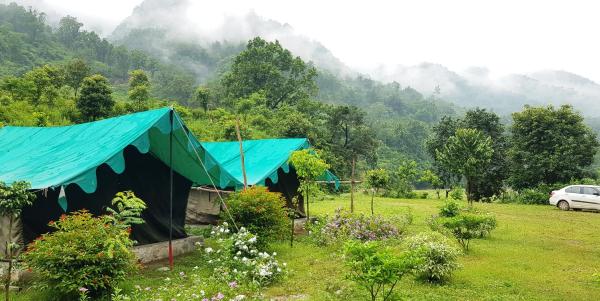 The Raajas - Camp & Resorts, Rezervovat Stan Hotely v Uttarakhand s parkováním, Parkování
