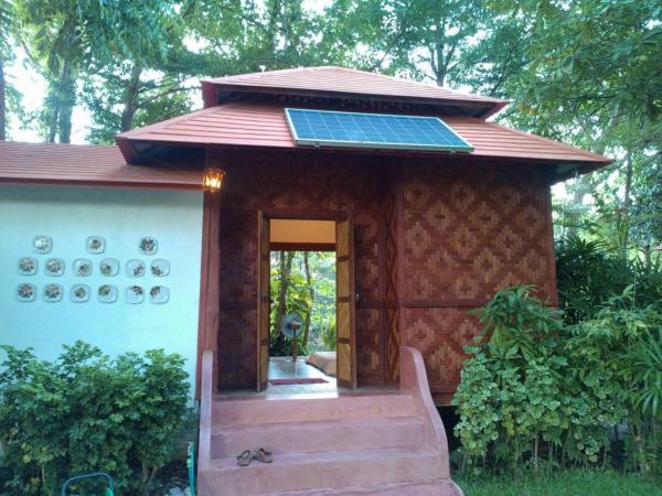 Banpainamhomestay, Rezervovat Hotel Central Thailand hotely s parkováním, Parkování