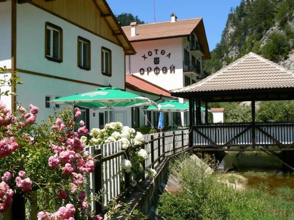 Семеен хотел Орфей, Rezervovat Hotel Teshel 