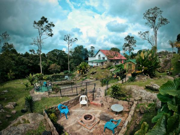 Finca ecoturística Villa tata, Rezervovat Rekreační dům Hotely v Sasaima s parkováním, Parkování
