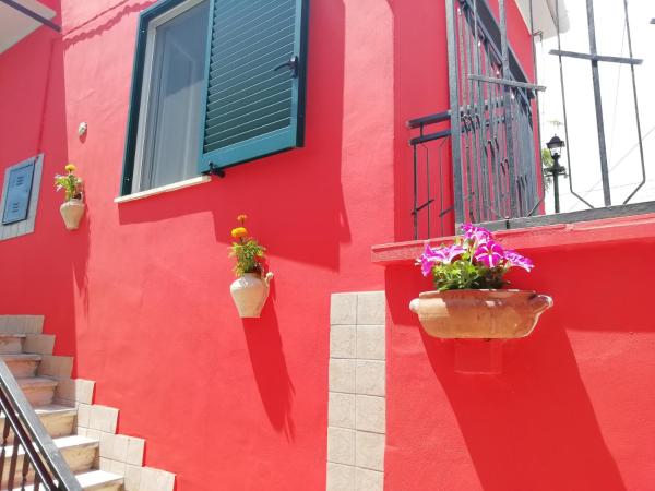 Bed And Breakfast Stefania, Rezervovat Hotel Hotely v Abruzzo s parkováním, Parkování