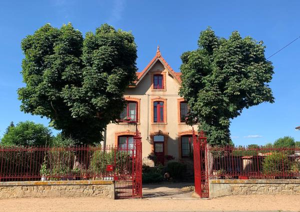 MAS TERRE Chambres d'Hôtes, Rezervovat Penzión se snídaní Lezoux 