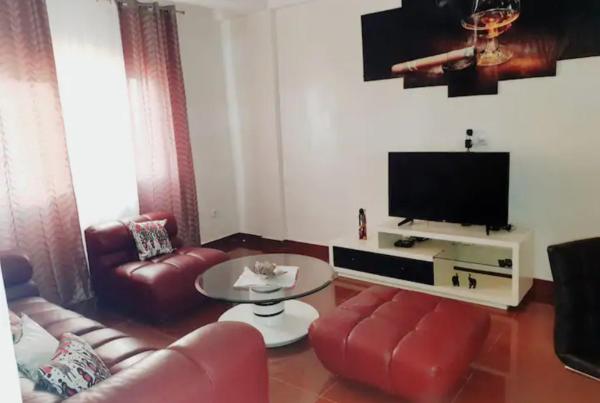 Your home, Rezervovat Apartmán Levné hotely v Mfoundi