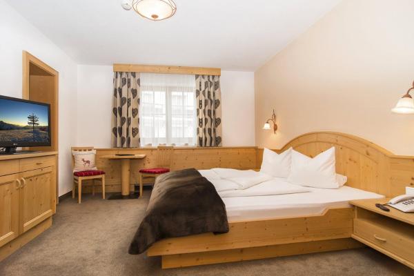 Hotel Montana, Rezervovat Penzión se snídaní Wellness hotely v Tyrolsko, SPA