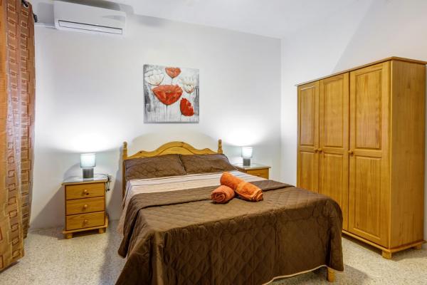 Dolphin Court, Rezervovat Apartmán Marsalforn Gozo