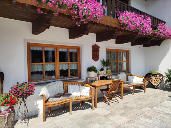 Ederhof, Rezervovat Apartmán Hotely v Bavorsko s parkováním, Parkování