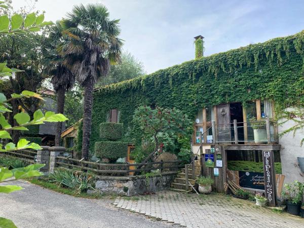 Haras Picard Du Sant, Rezervovat Penzión se snídaní Lasserre 