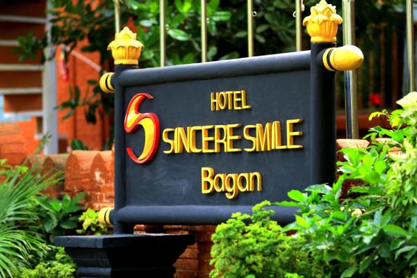Hotel Sincere Smile Bagan, Rezervovat  Hotely v Mandalay Region se snídaní, Snídaně