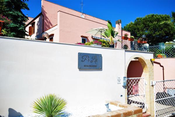 Pi.Lù. Bed and breakfast, Rezervovat Penzión se snídaní Borgo hotely s bazénem, Bazén