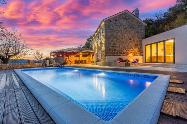 Villa Bell Aria, Rezervovat Vila Kvarner hotely s bazénem, Bazén