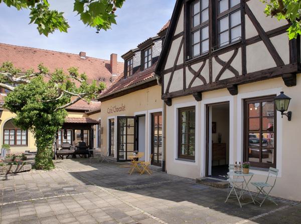 homie stay alte brauerei - am Main Ochsenfurt, Rezervovat Apartmán Hotely v Bavorsko s parkováním, Parkování