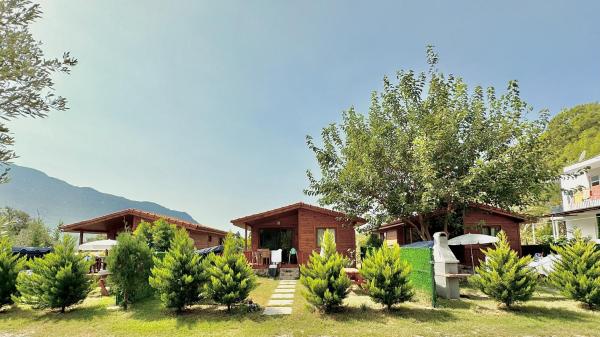 Hurmalik Sweet Homes - Family Bungalows - Large Garden Bungalow with Barbecue, Rezervovat Apartmánový hotel Mediterranean Region Turkey hotely s parkováním, Parkování
