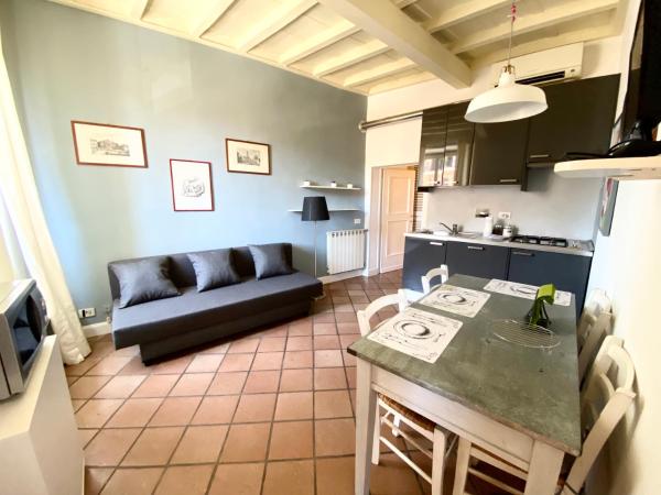 Trastevere Rome's Heart charming appartment 8, Rezervovat Hotel Hotely v Lazio s parkováním, Parkování