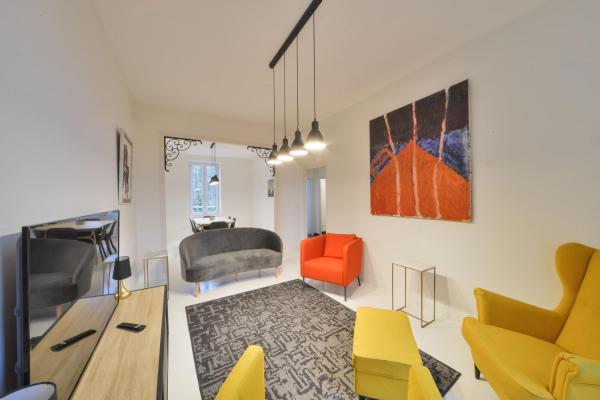 Maison By Logis - Appartement T4 - La Maison d'Hestia, Rezervovat Apartmán Vierzon Cher